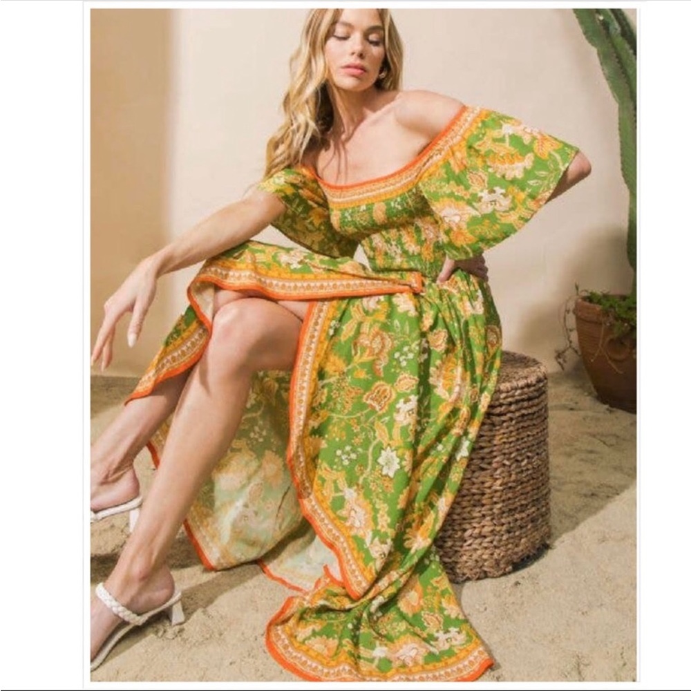 Off Shoulder Bohemian Tropical Print Maxi Dress - Picture 7 of 7